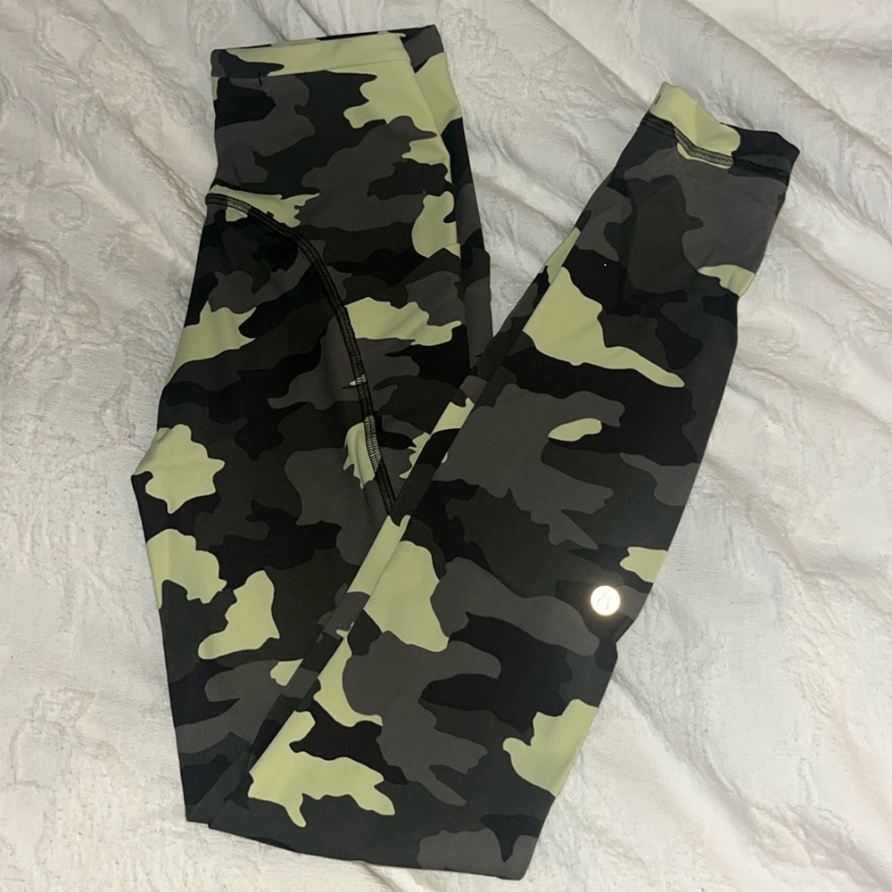 Lulu lemon camo print leggings